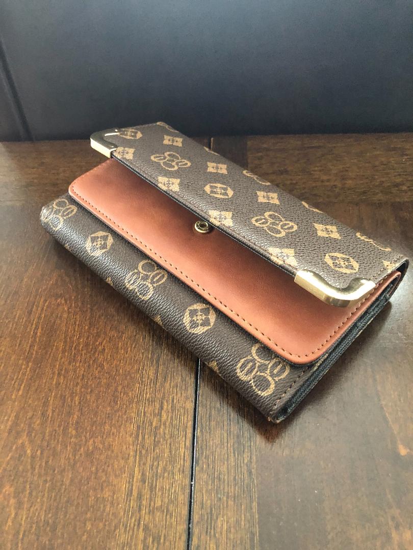 Tri-fold Cellphone Clutch Wallet